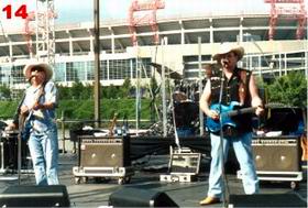 Fan Fair 2003: Die Bellamy Brothers, Riverfront Stages