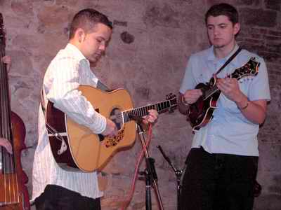 Matt Wingate (links) und John Wesley Lee am 13. Mai 2004 im Schtte-Keller in Bhl. Bild: Hauke Strbing