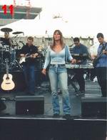 Fan Fair 2003 in Nashville: die Kanadierin Michelle Wright, Riverfront Stages